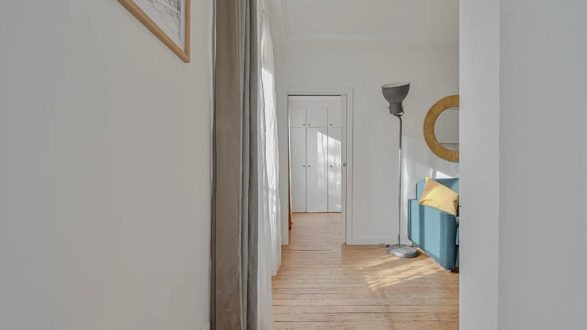 Ferienwohnung Le Poetique Niche Au Pied Du Sacre-Coeur Paris Frankreich