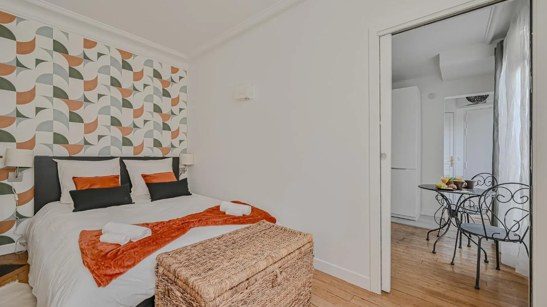 Apartment Ferienwohnung Le Poetique Niche Au Pied Du Sacre-Coeur Paris Frankreich